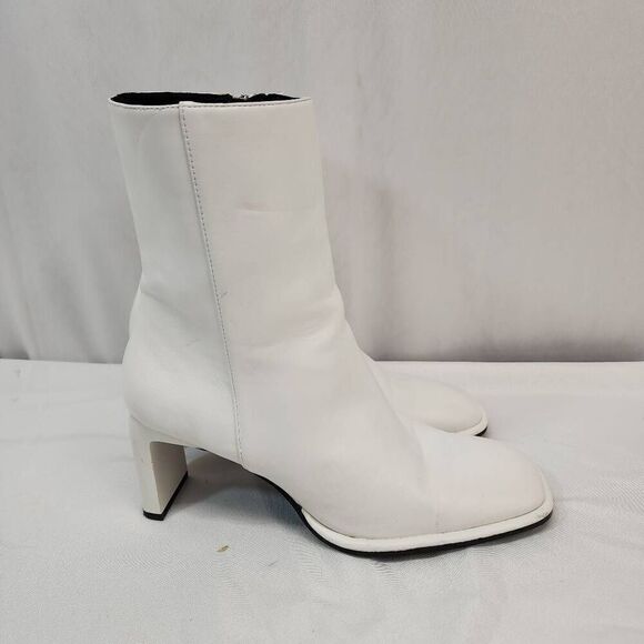 Zara Size US 10.5 EU 41 Women's White Square Toe Block Heel Vegan Ankle Booties - Picture 4 of 12